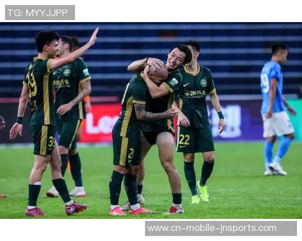 2016年中超第22轮精彩对决绿城迎战建业全场回顾与精彩瞬间分析